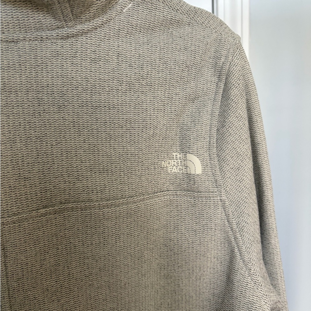 North Face Hooded Sweater - Picture 6 of 6
